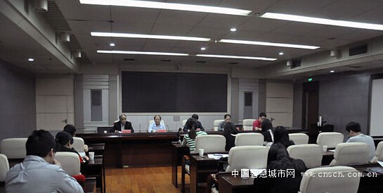 _PDU4C(Q8KKKMZL{%47)@N4